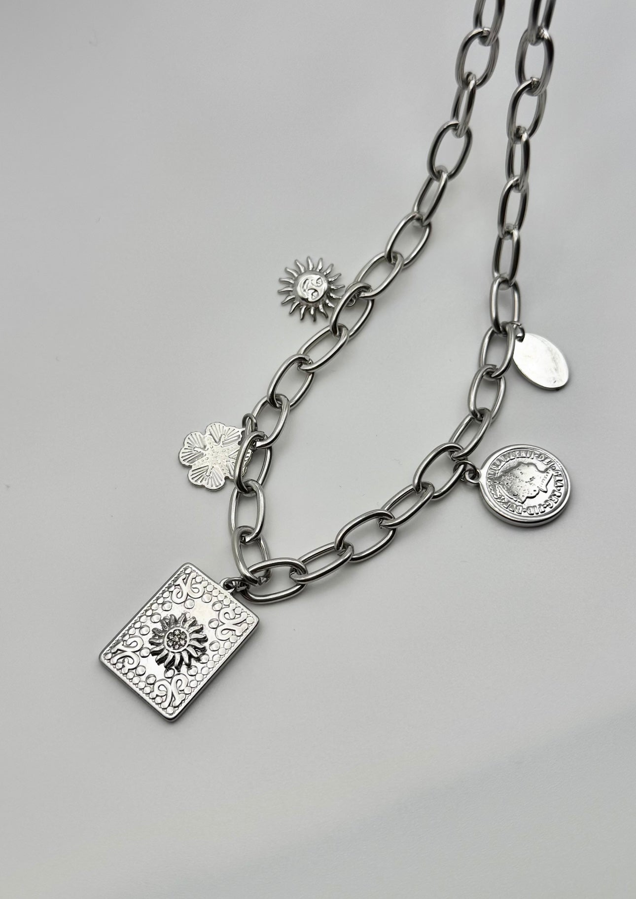 Collana 18
