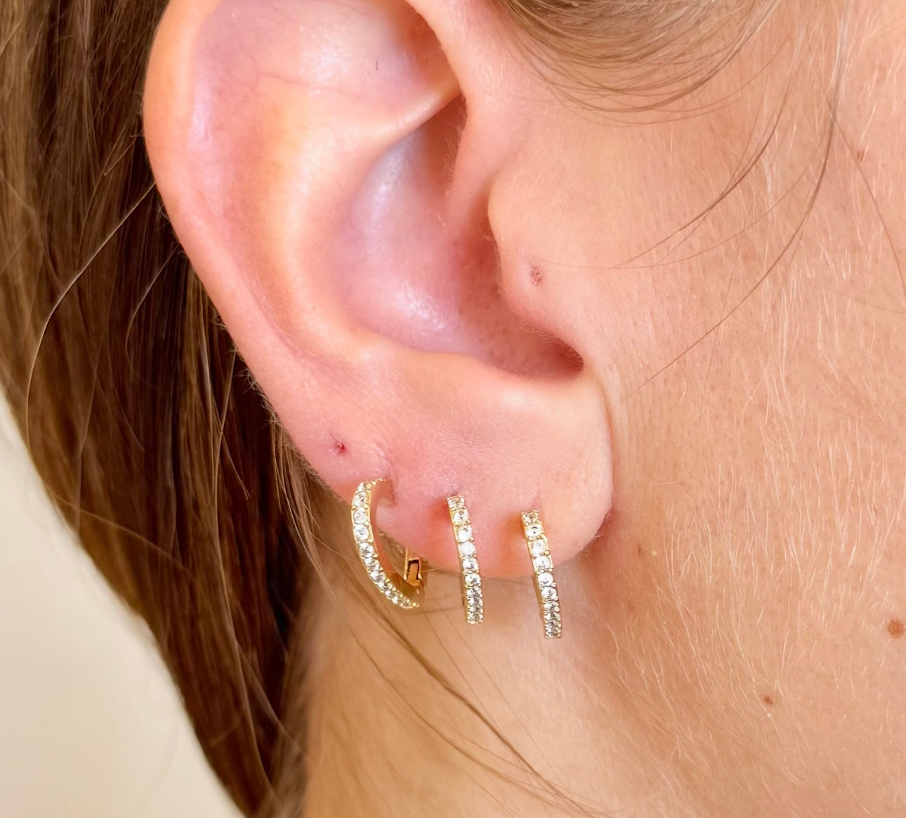 Mono Orecchìni cuore zircone