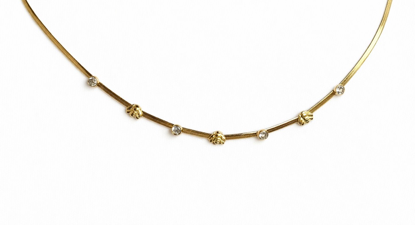 collana bee