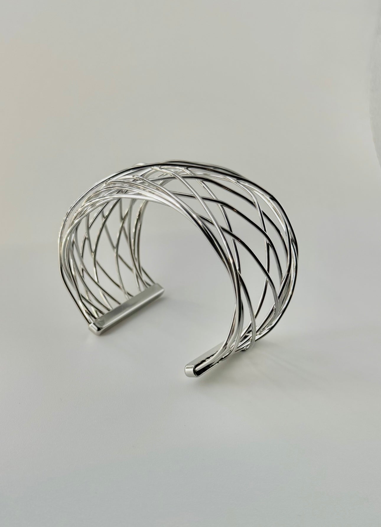 Bracciale rigido Linee