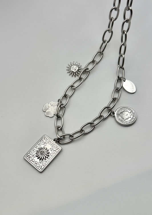 Collana 18