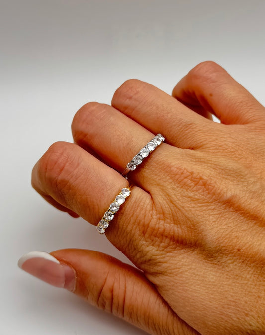 Anello veretta 6 zirconi