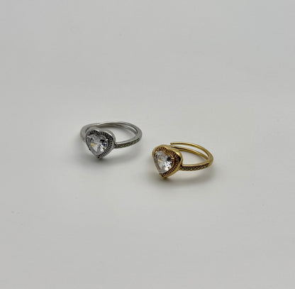 Anello zircone cuore
