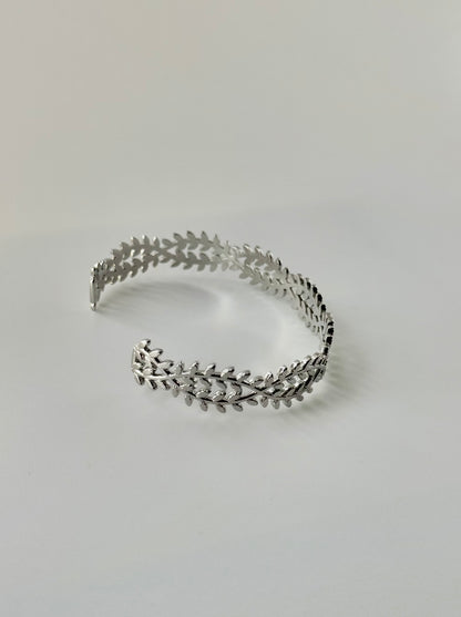 Bracciale rigido spina