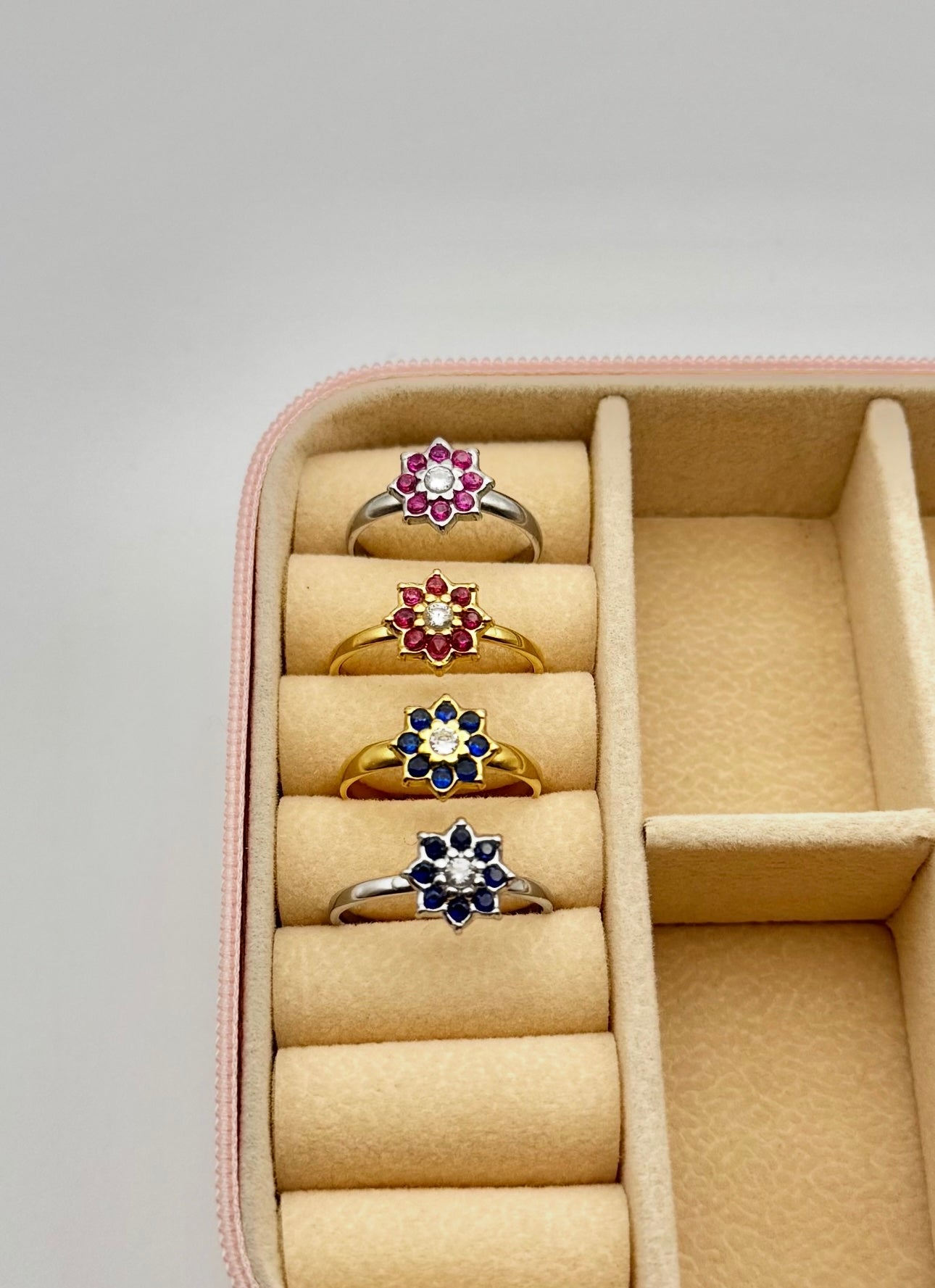 Anello flower