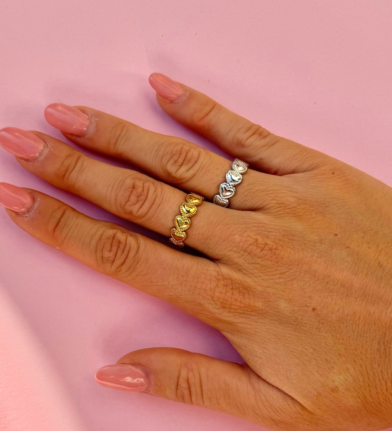 Anello intreccio di cuori