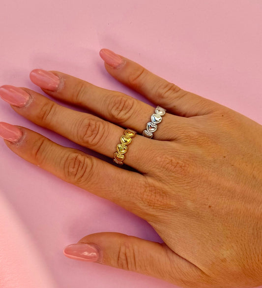 Anello intreccio di cuori