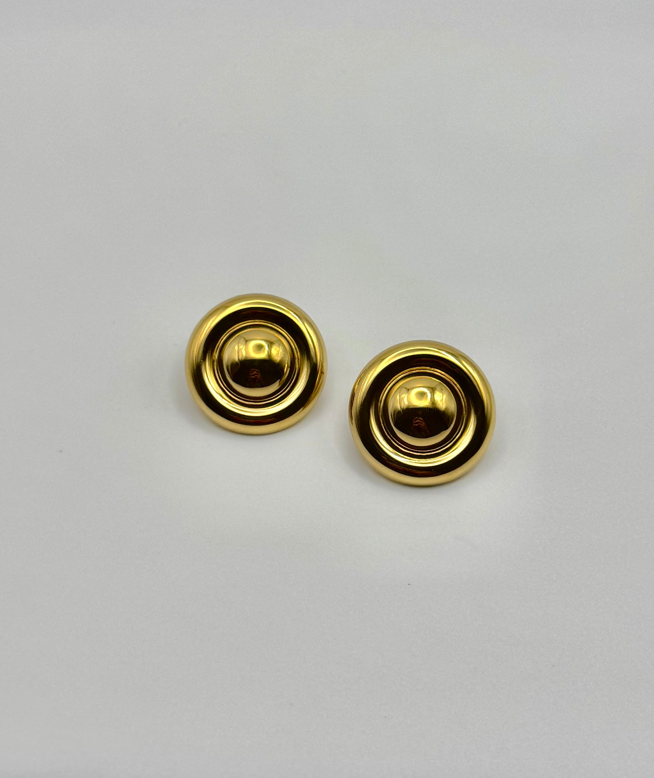 Orecchini Bouton