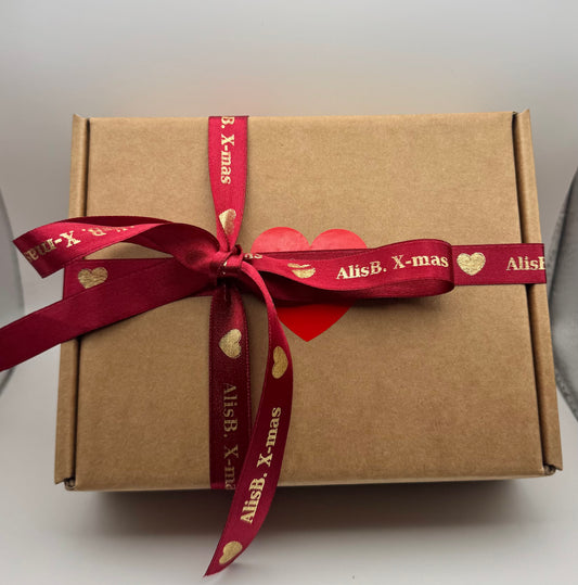 ALISB XMAS BOX