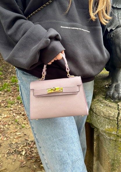 Borsa Kelly